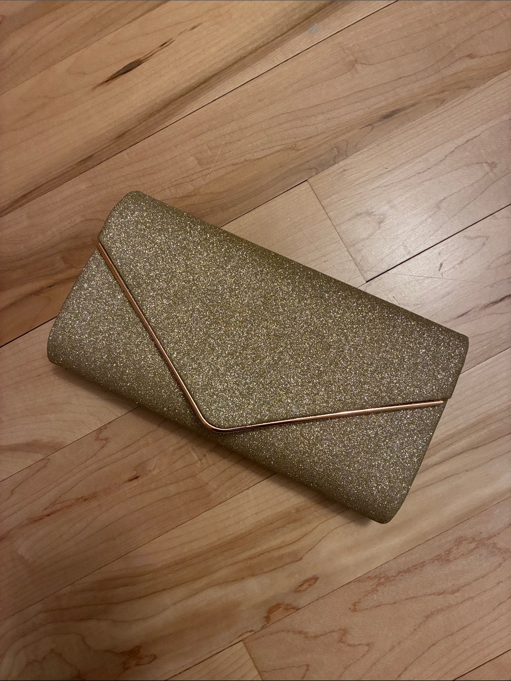 Gold Glitter Envelope Clutch with Detachable Chain Strap - Picture 6 of 6